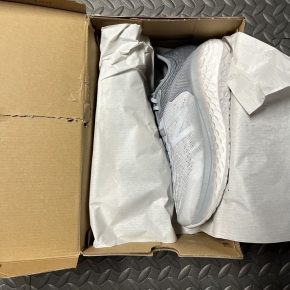 New Balance Fresh Foam More v2 Aluminum Steel Running Shoes Men’s Sz 11 … - Picture 10 of 15